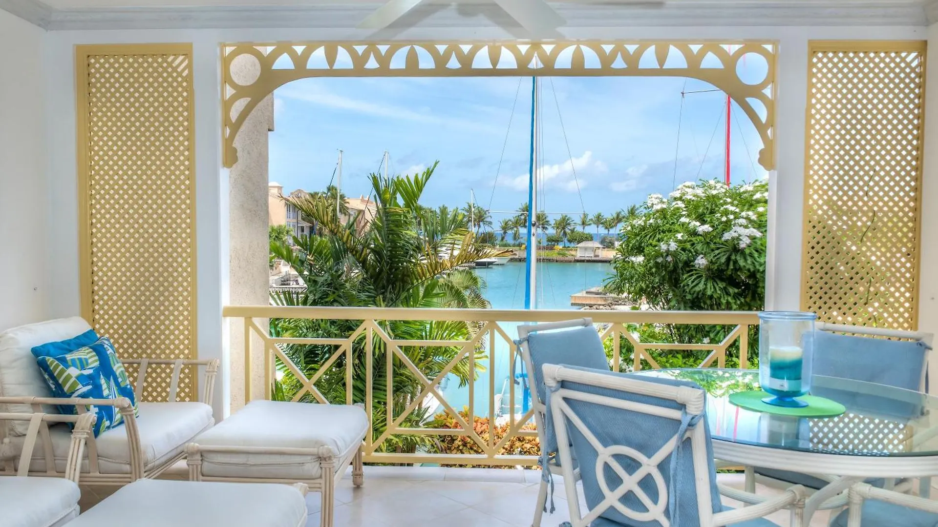 Port St. Charles Otel Saint Peter Resort