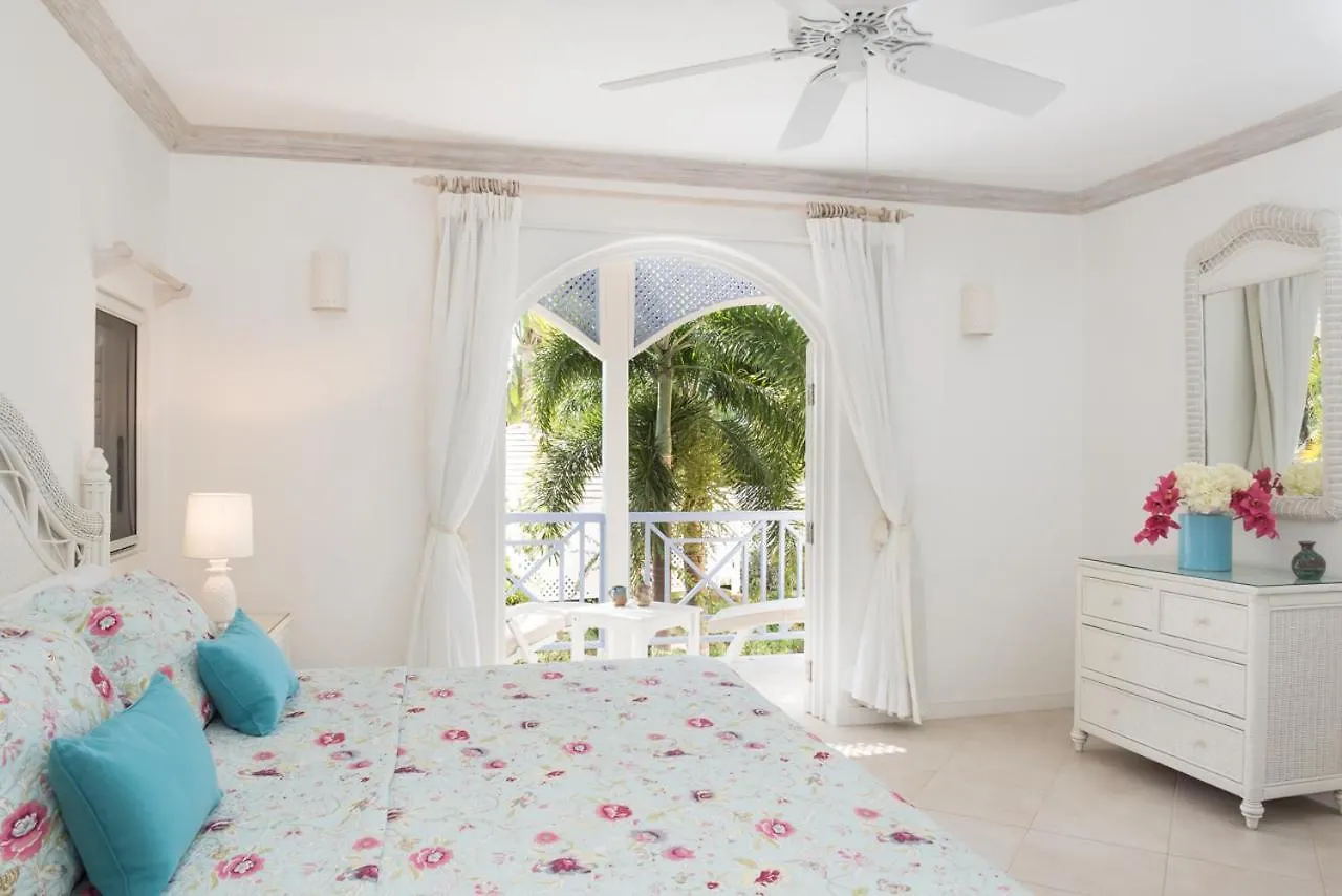 Resort Port St. Charles Hotel Saint Peter